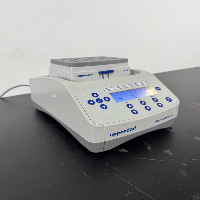Eppendorf ThermoMixer C image 0